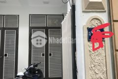 Bán nhà giáp bát, ô tô đỗ cửa, dt 42m, 6t, giá chào 3 tỷ 95, lh 0984417892