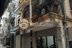 Nhà đẹp phân lô vỉa hè ôtô tránh ngõ thông ô bàn cờ sát chợ kinh doanh tam trinh lh 0332773182