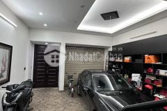Nhà đẹp phân lô oto tránh đỗ cửa vào nhà có vỉa hè nguyễn chí thanh vỉa hè view công viên