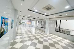 Nhà mặt phố tây sơn đống đa, siêu kinh doanh các loại hình, có thang máy giá 16tr.