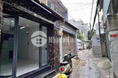 Cmt8 ngay trung tâm q10, 5 tầng, giá 5,x tỷ