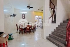 Bán nhà sát hxh hồng lạc, tân bình, gần 100m2, ngang 6m, giá rẻ