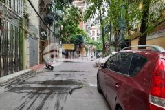 Bán nhà lạc long quân 50m x 5t mt5m cách hồ tây 5p đi bộ