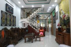 Nhà phúc lộc,nở hậu to chỉ bán cho người nhiệt tình dễ thương