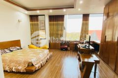 Bán nhà riêng minh khai, ô tô, dt 32m, 5t, mt 4.2m, giá chào 3 tỷ 5, lh 0984417892