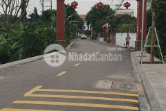 Cần bán 51m đất nhỉnh 2tỷ 7chỗ vào đất mặt tiền rộng độc lập long biên