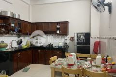 Tháng 4 xuất ngoại, cần bán nhanh nhà mt đường 8m kd, quận 12, giá 8 tỷ 790.