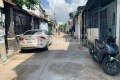 Cần bán nhanh căn nhà nát 80m2 ở bà điểm hóc môn giá 730 triệu.