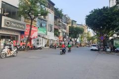 Gấp giảm 4 tỷ nhà 75m2 mặt phố núi trúc, ba đình, mặt tiền 5m, kinh doanh đỉnh, giá 22tỷ