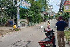 Bán đất mặt tiền đường 5m lê văn khương quận 12 vị trí đẹp giá 700tr.