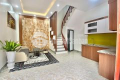 Bán nhà lĩnh nam, ô tô đõ cổng, ngõ thông 35m5t 3 tỷ