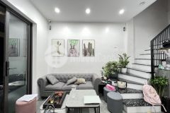 Chính chủ bán nhà thanh nhàn, ô tô, dt 30m, 4t, mt4,5m, giá chào 3 tỷ 65, lh 0984417892