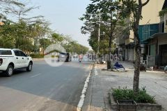 Bán đất mặt phố cổ linh 60m2 mt hơn 5m chỉ 12.5 tỷ