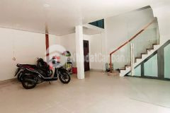 Bán nhà vạn phúc hà đông lô góc mặt ngõ ô tô tránh kinh doanh dt 48 m2. gía 10.7 tỷ.