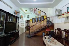 Hẻm 5m kinh doanhô tô đậu cửathành tháiq1010.6 tỷ