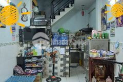 Nhà đường ba đình quận 08, hẻm một xẹt vị trí giáp quận trung tâm chỉ cách 1 cây cầu qua quận 05.