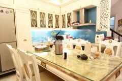 Bán nhà hoàng cầu 55m x 5t mt 5m vỉa hè 2m hơn 19 tỷ