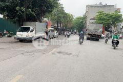 Bán nhà ngọc lâm, lô góc, kinh doanh, ô tô thông 53m 4t mt5m hơn 6 tỷ.