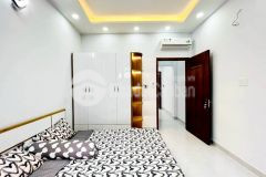 Bán nhà 4 tầng 48m2 đường sư vạn hạnh quận 10 hẻm xe hơi đt 0902934079