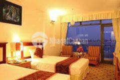 Cho thuê tòa khách sạn 7 tầng nguyễn hữu thọ, giá thuê 80trth