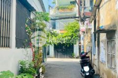 Đất trống ngang 5m hiếm, gần mặt tiền vincom gò vấp 50m2 giá chỉ nhỉnh 4 tỷ.