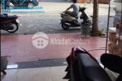 5tầng đẹp,đối diện trường học việthưng,đang kd đồ ăn nhanh cho hs,lãi30trth.6.99tỷ