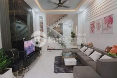 Cầu giấy hơn 5 tỷ ngõ thông 5m ra ô tô tránh