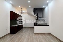 Nhà đẹp quận thanh xuân 40m 4 tầng ô tô tránh ô chờ thang máy chỉ 7.2x tỷ.