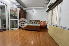 Chính chủ bán nhà minh khai, ô tô, dt 30m, 5t, mt4,2m, giá chào 3 tỷ 5, lh 0984417892