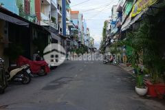 Mặt tiền kinh doanh 40m2 lê văn quới chỉ hơn 4 tỏi