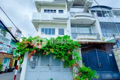 Siêu phẩm vị trí vàng, mặt tiền hoa sữa phan xích long mặt tiền 13m, 4 tầng, giá chỉ có 10,