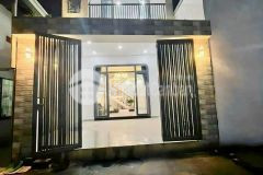 Bán nhà lầu siêu đẹp full nội thất giá cực rẻ, vị trí trung tâm kp2, p.trảng dài