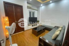 Bán nhà phân lô phố nguyễn chí thanh 7 tầng thang máy dt55m