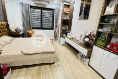 Bán nhà giáp bát 46m2, mt 6m. ngõ thông 25m ra phố 4.25 tỷ