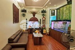 Cần bán gấp nhà mặt ngõ ôtô thông full nội thất 50m 10xtỷ hoàng hoa thám