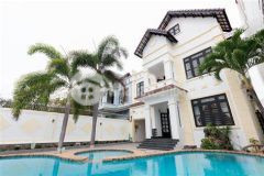 Cho thuê biệt thự 1 trệt 3 lầu đường lê hồng phong, p.8, tp. vũng tàu.