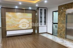 Bán nhà đường trường chinh, quận thanh xuân. 50m2, 6t, mt 6.2m, hơn 8 tỷ. ô tô. thang máy. 096808428