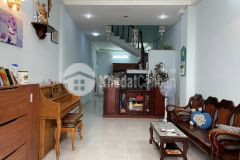 Nhà 2 tầng vị trí đẹp thuận tiên cho thuê hoặc nhà ở 60m2 nhỉnh 6 tỷ