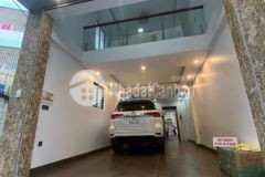 Bán nhà phố bồ đề, lô góc, gara ô tô, thang máy, sát 60m2x6t, mt hơn 4m nhỉnh 9 tỷ