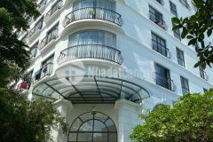 Giam 40 ty ban tòa chdv binh thanh 9 tầng hầm hồ bơi, phòng gym