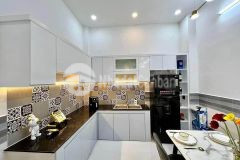 Nhà đẹp ở liền 5 tầnghẻm xe hơiquận 10đường thành thái