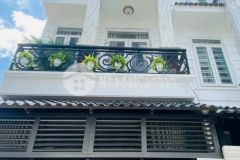 Nhà đẹp, quang trung p8 gv, dt 4m12.5m vuông vức