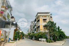 Bán nhà 4 lầu đường lê văn chí, linh trung, dt 73.5m2, giá 8.3 tỷ