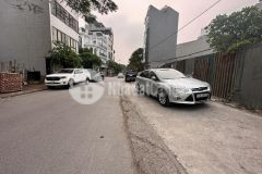 Cần bán gấp nhà ở ngay phố thạch bàn gần chợ ô tô vào nhà kinh doanh 40m2 giá 4.1 tỷ