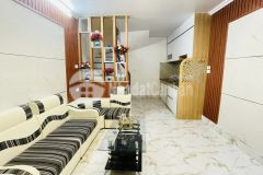 Bán nhà bạch mai 30m xây 4,5 tầng giá chào 2 tỉ 980 triệu