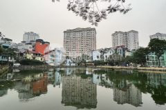 Cực hiếm bán mảnh đất hoàng ngân vỉa hè tô tránh dt 63m2 mt 5m giá chỉ 17 tỷ 0962745289