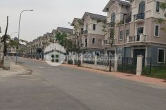 Bán gấp biệt thự song lập giá chỉ 6xx tỷ