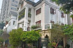 Chính chủ cần bán gấp nhà kinh doanh phố lê lợi, hà đông, hà nội. dt 40m. giá 6 tỷ. lh 0915232799