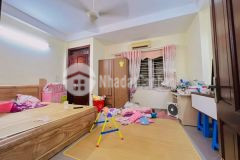 Giám giá sốc, chỉ 5,5 tỷ có nhà 5 tầng, 46m vạn phúc, hà đông ô tô tránh.0962780005