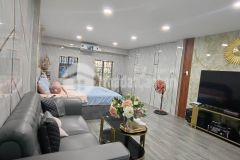 Bán nhà phạm văn bạch, 50m, hẻm xe hơi 7 chỗ, nhà mới đẹp, chỉ 4 tỷ 7. lh 0368977114